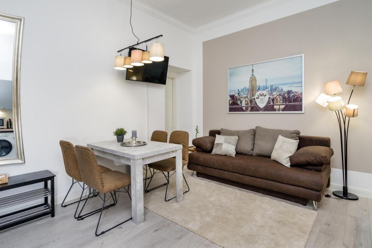 The Lohmeyerstr Hh, 2 Bed Rooms Up To 5 People Berlim Exterior foto